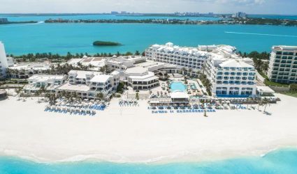 family-travel-2019-panama-jack-resorts-cancun